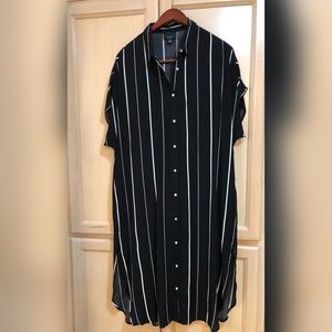 Black and White Striped Tunic Shirt Dress